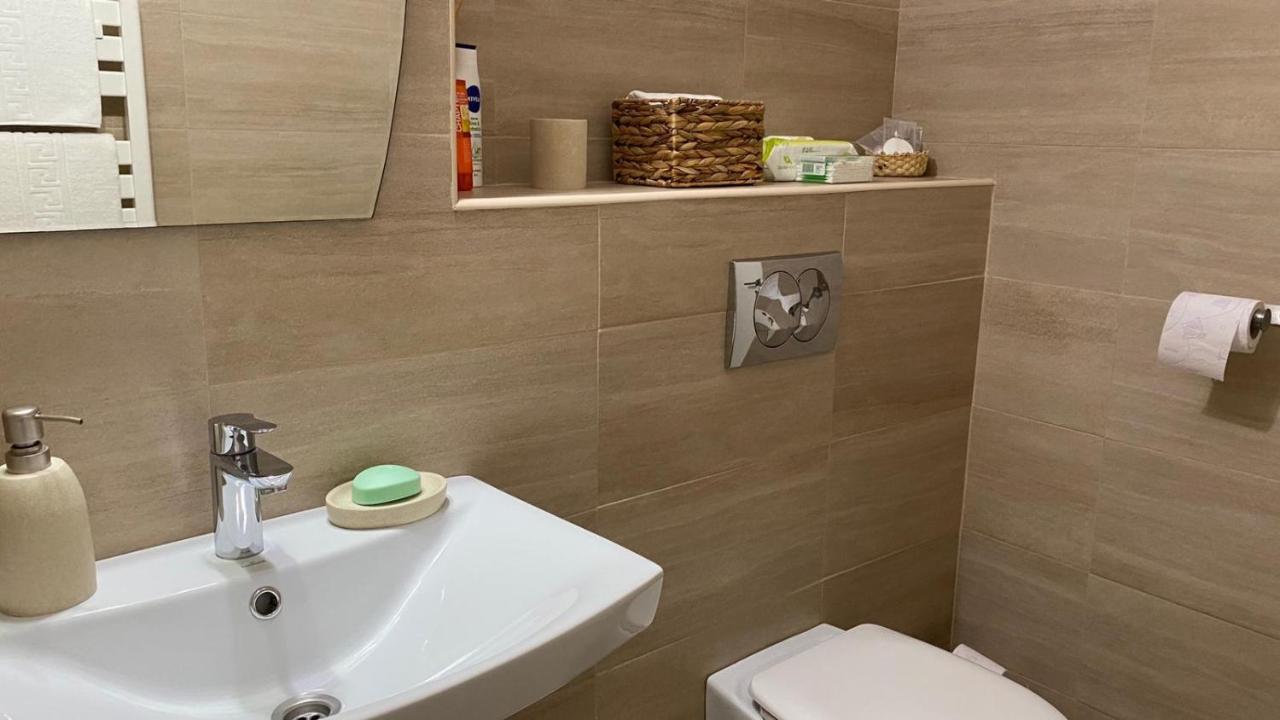 Mary Apartment กาลาจิ ภายนอก รูปภาพ